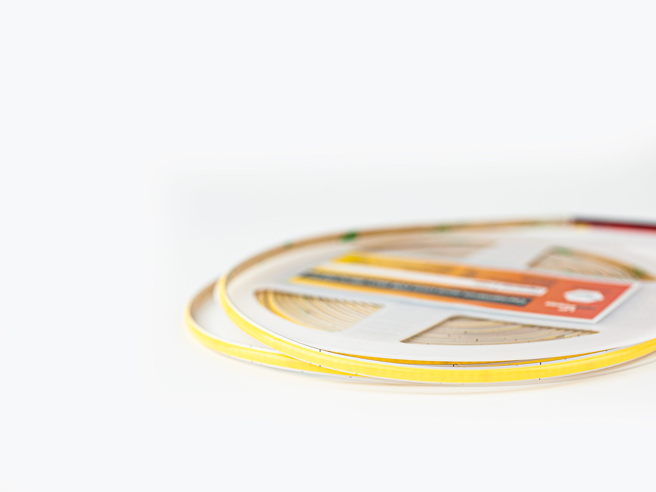 Монтаж: Светодиодная лента узкая LEDS POWER COB 480/м (8Вт/м) 24В холодная 4мм (Холодная)